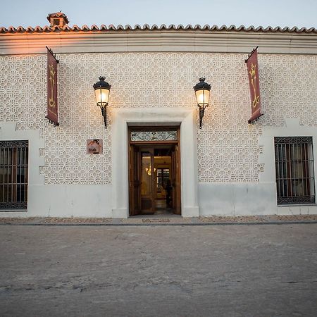 Posada Isabel De Castilla 마드리갈 데 라스 알타스 토레스 외부 사진