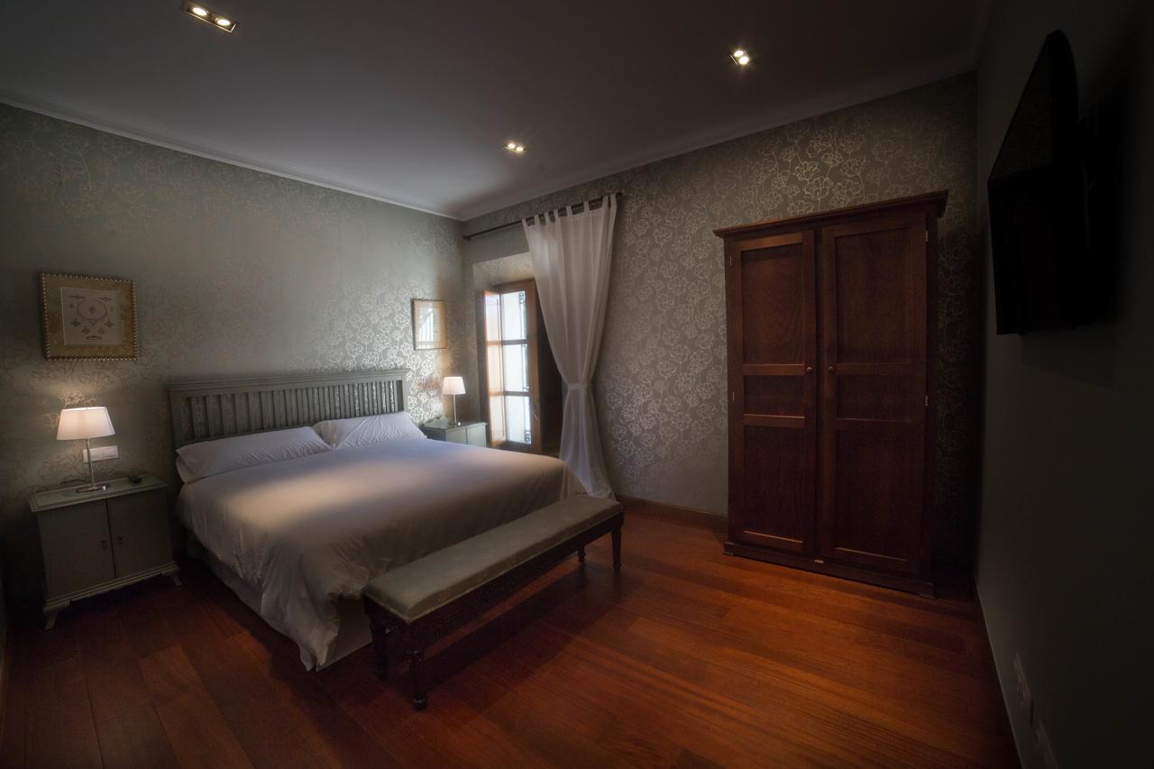 Posada Isabel De Castilla 마드리갈 데 라스 알타스 토레스 외부 사진