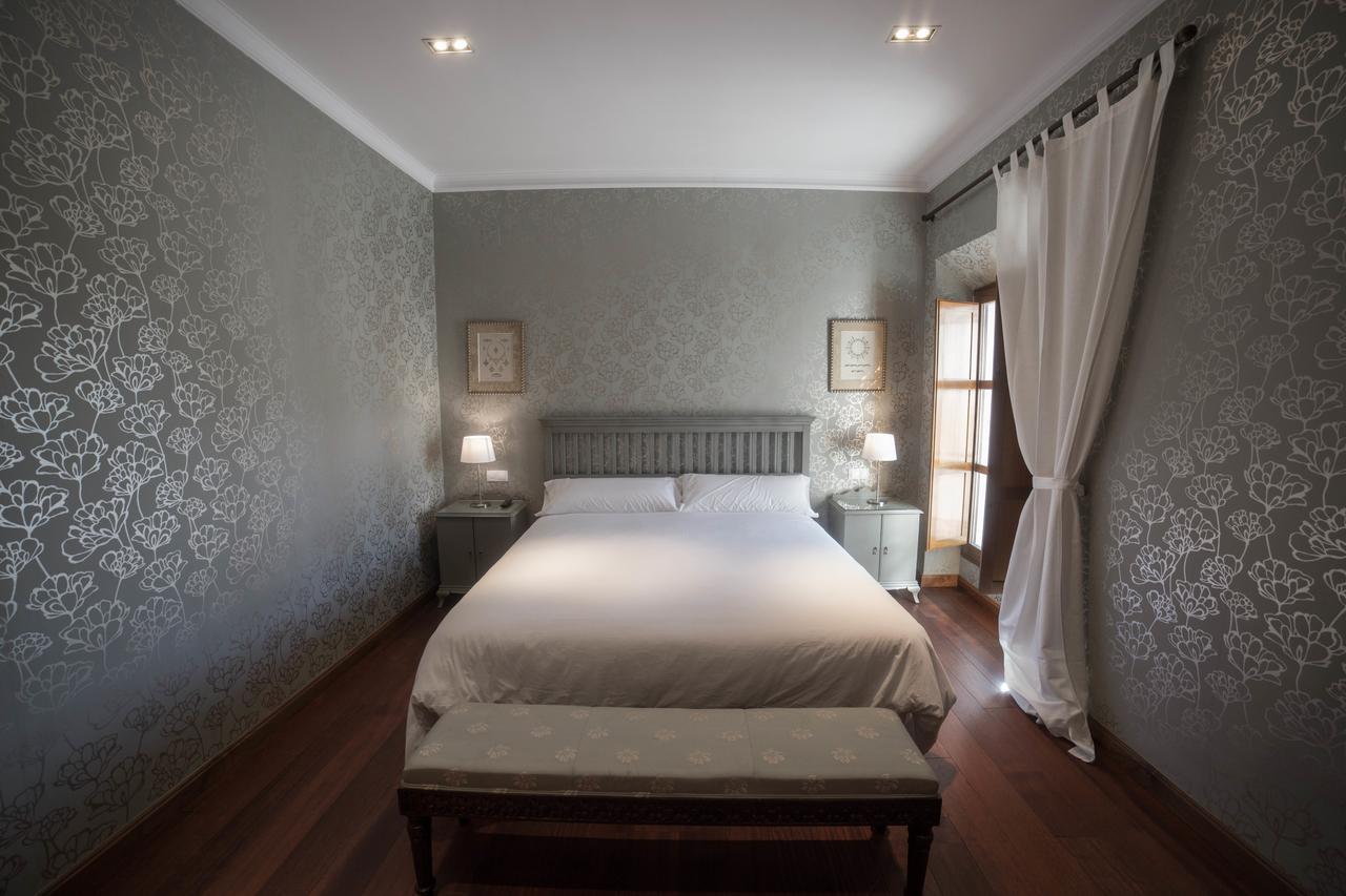 Posada Isabel De Castilla 마드리갈 데 라스 알타스 토레스 외부 사진